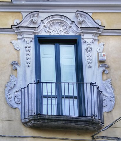 balcone barocco via XXIV maggio