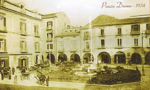 Piazza Duomo 1934